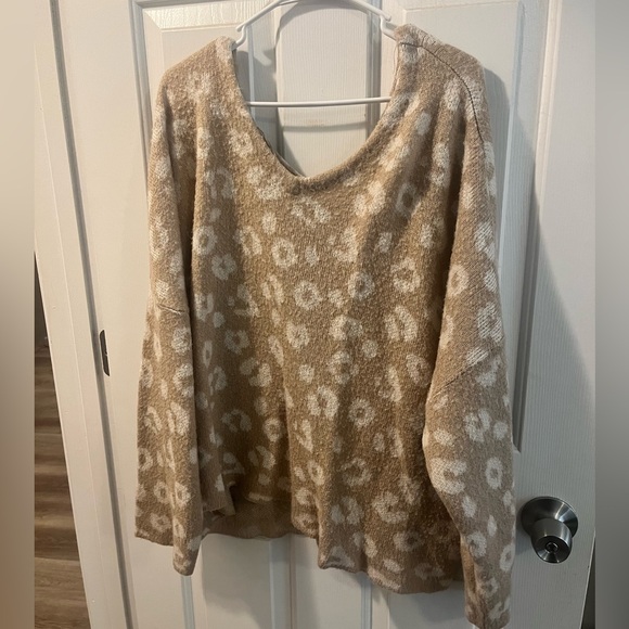 Leopard Print Sweater | Size 4XL | Great Condition! - Picture 1 of 3